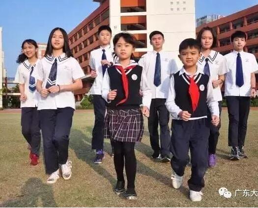 黄冈中学惠州学校校服