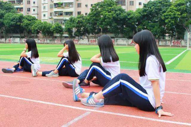 长安中学校服